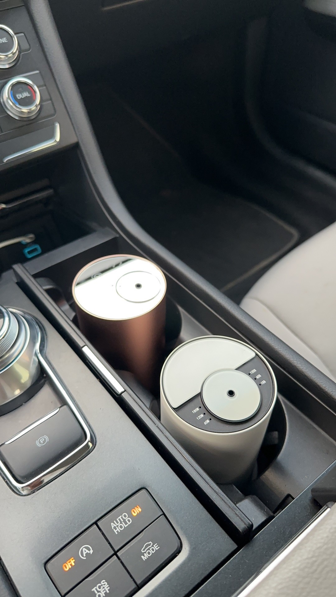 Waterless Essential Oil Diffuser for Cars by Essenciales